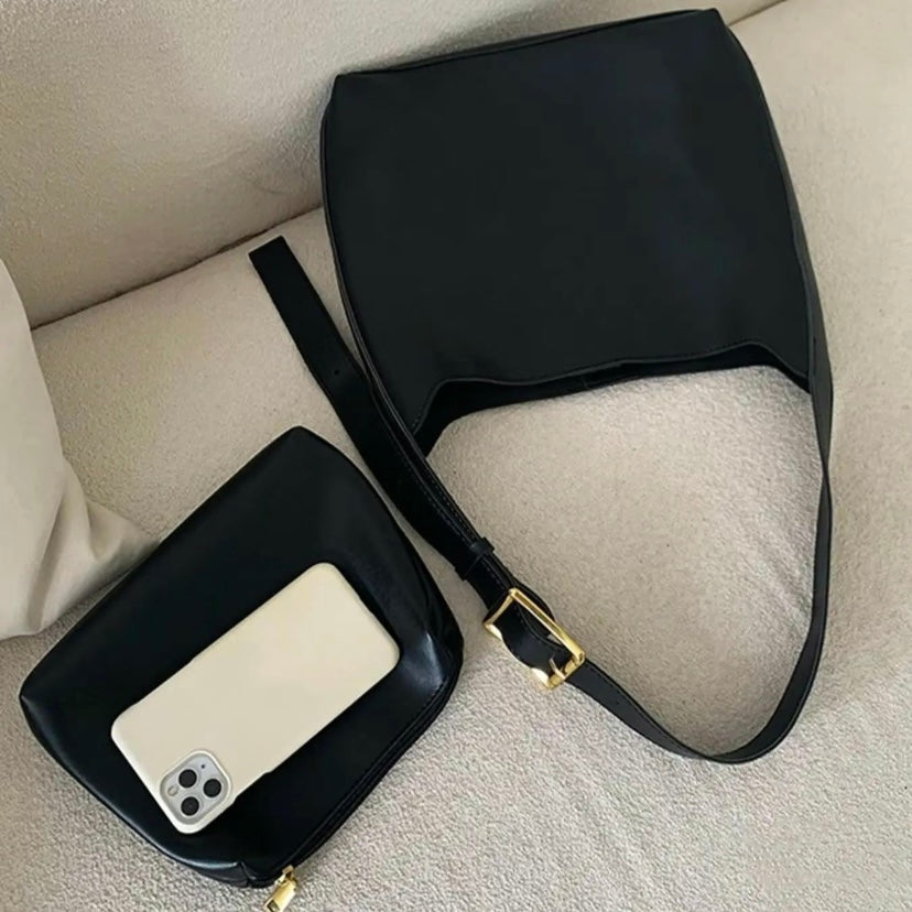 The Julie Shoulder Bag - Effortless Style Meets Everyday Functionality