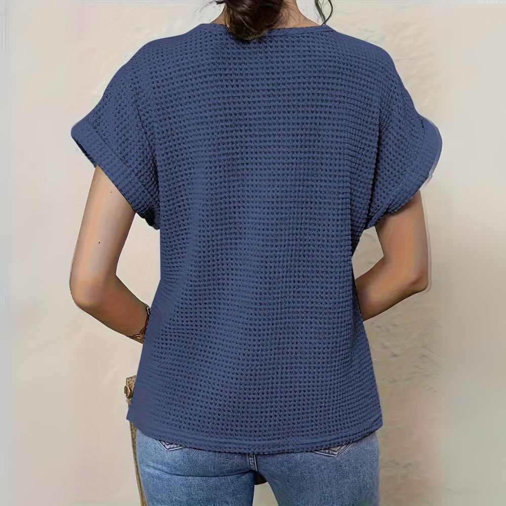 Sophie – Chic and elegant lace top