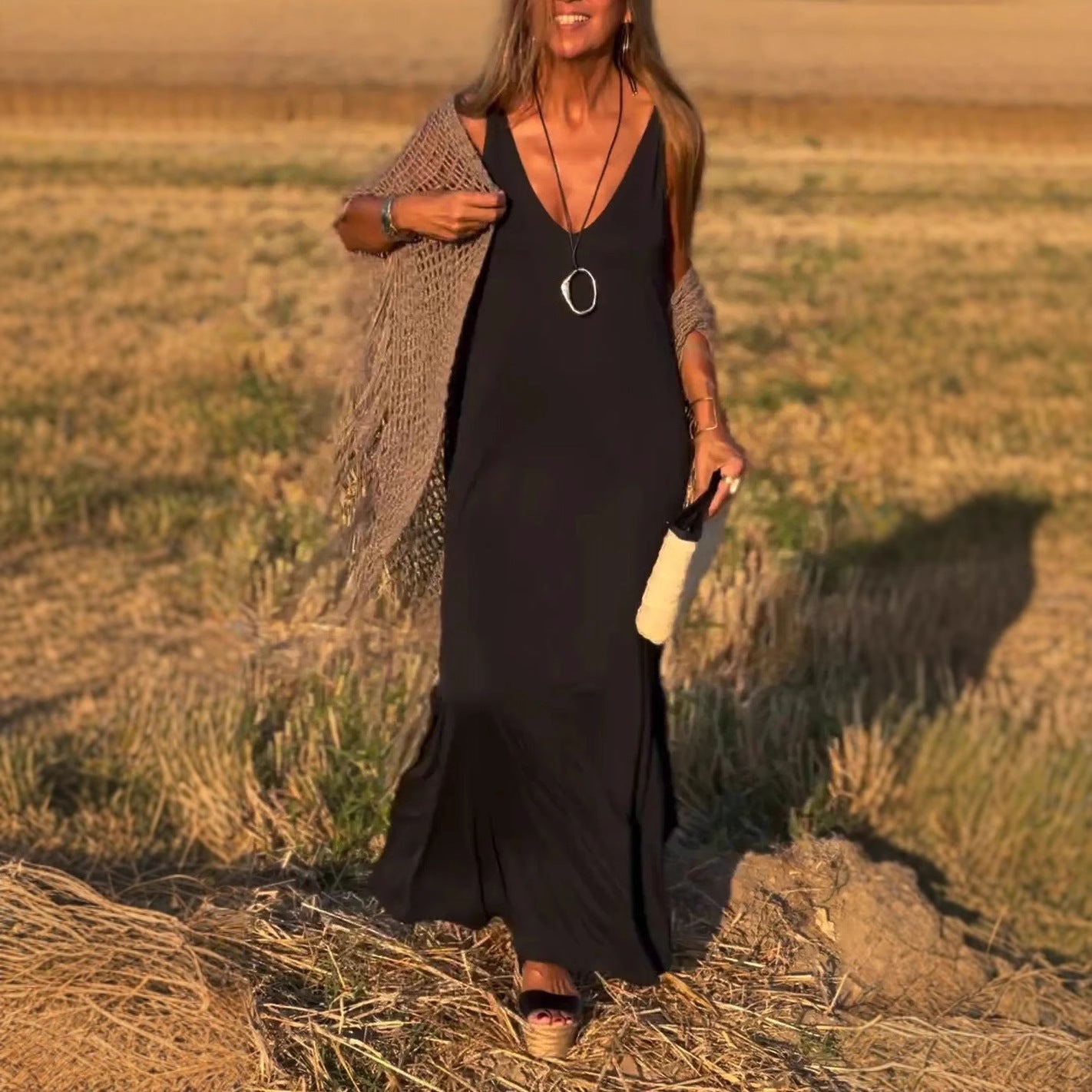 Élyse | Sleeveless Maxi Dress with Elegant V-Neck