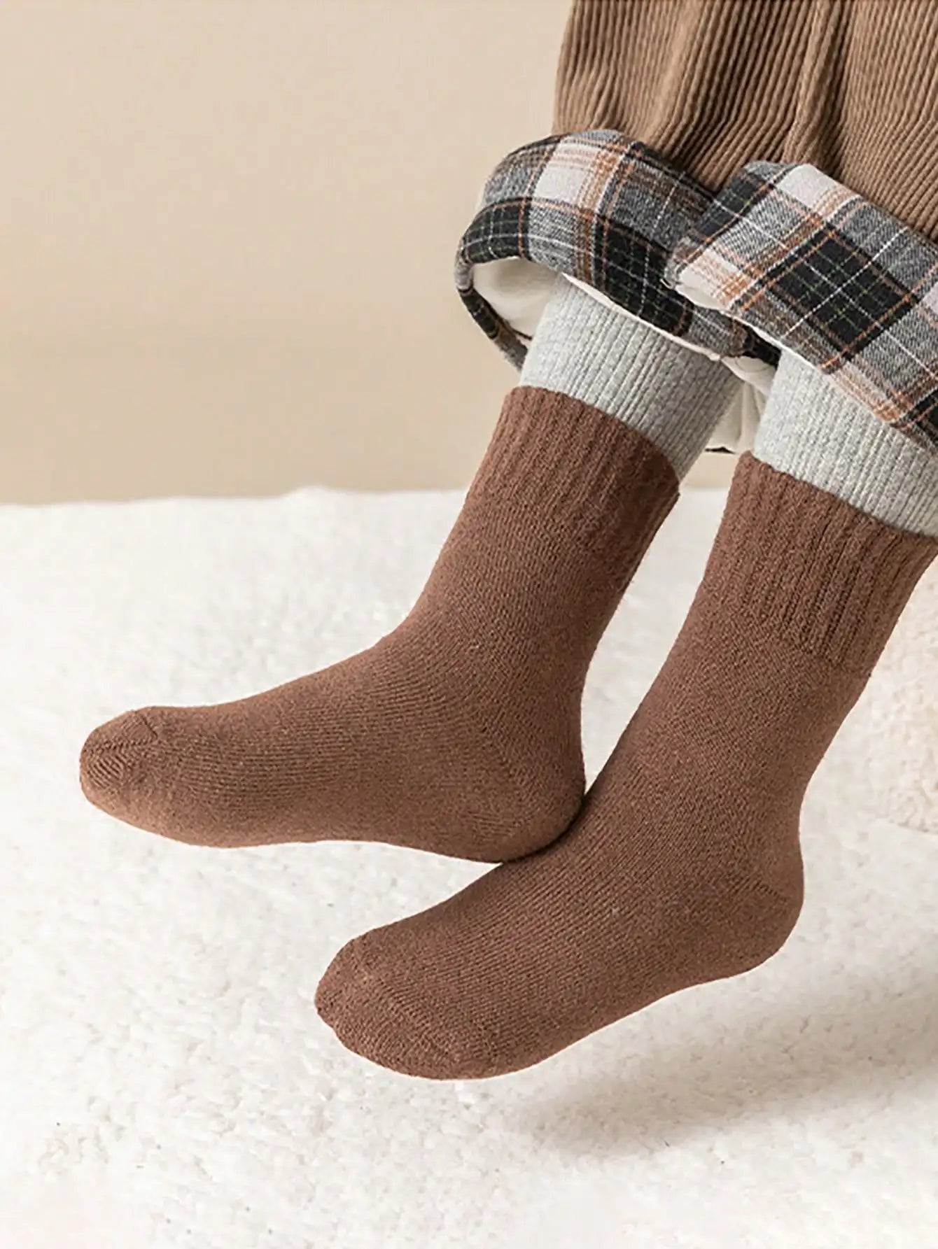 Lana - Winter Socks