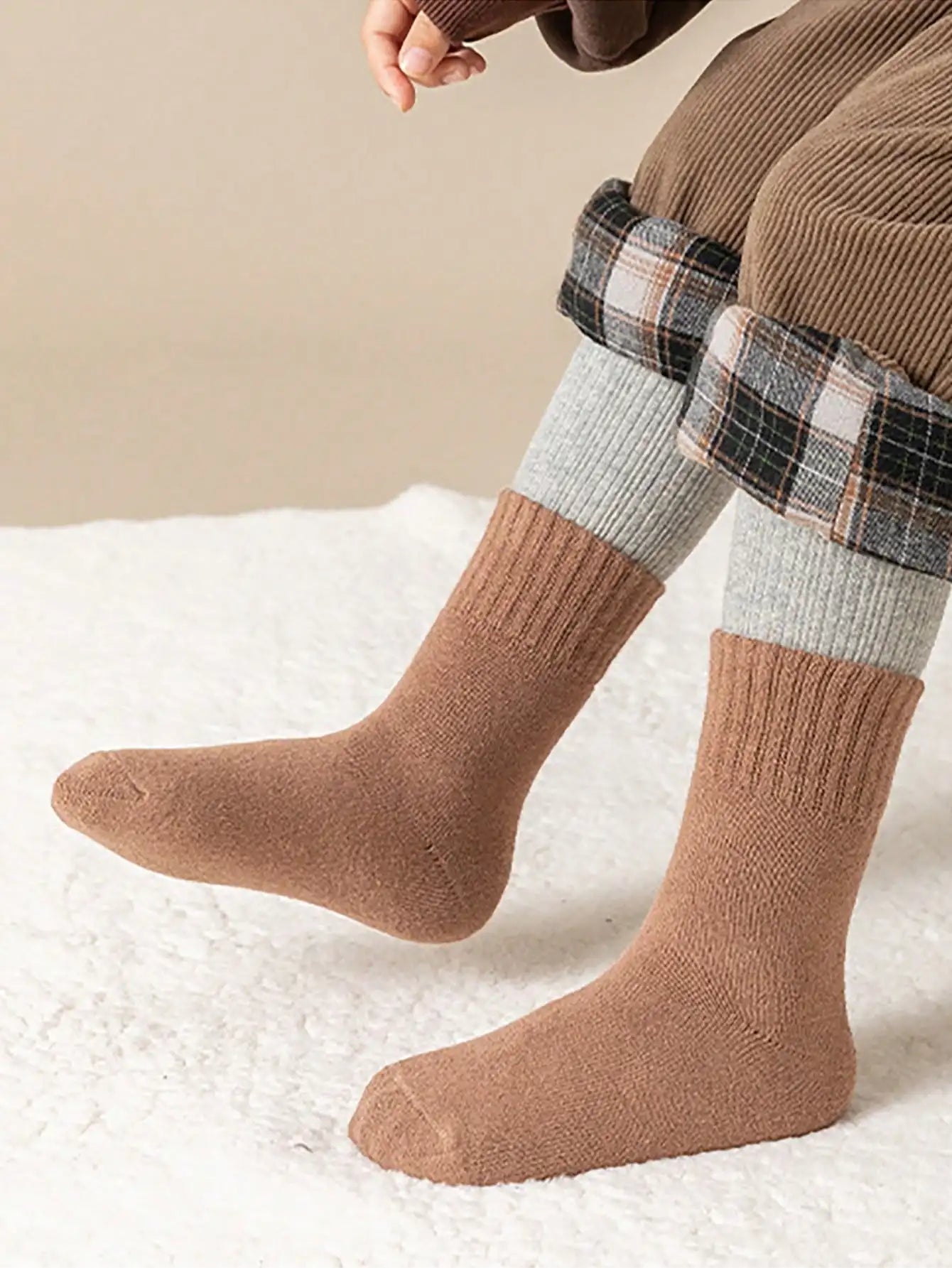Lana - Winter Socks