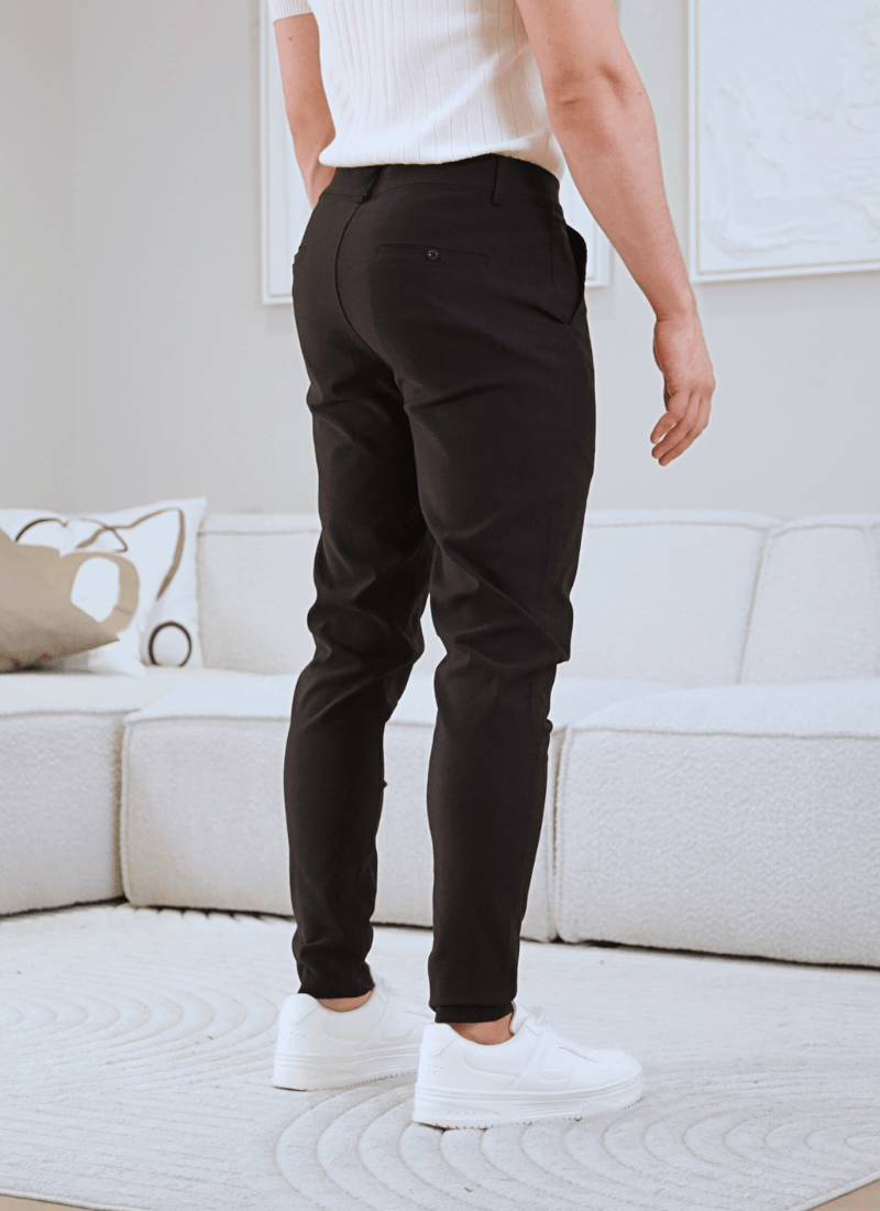 Light chinos
