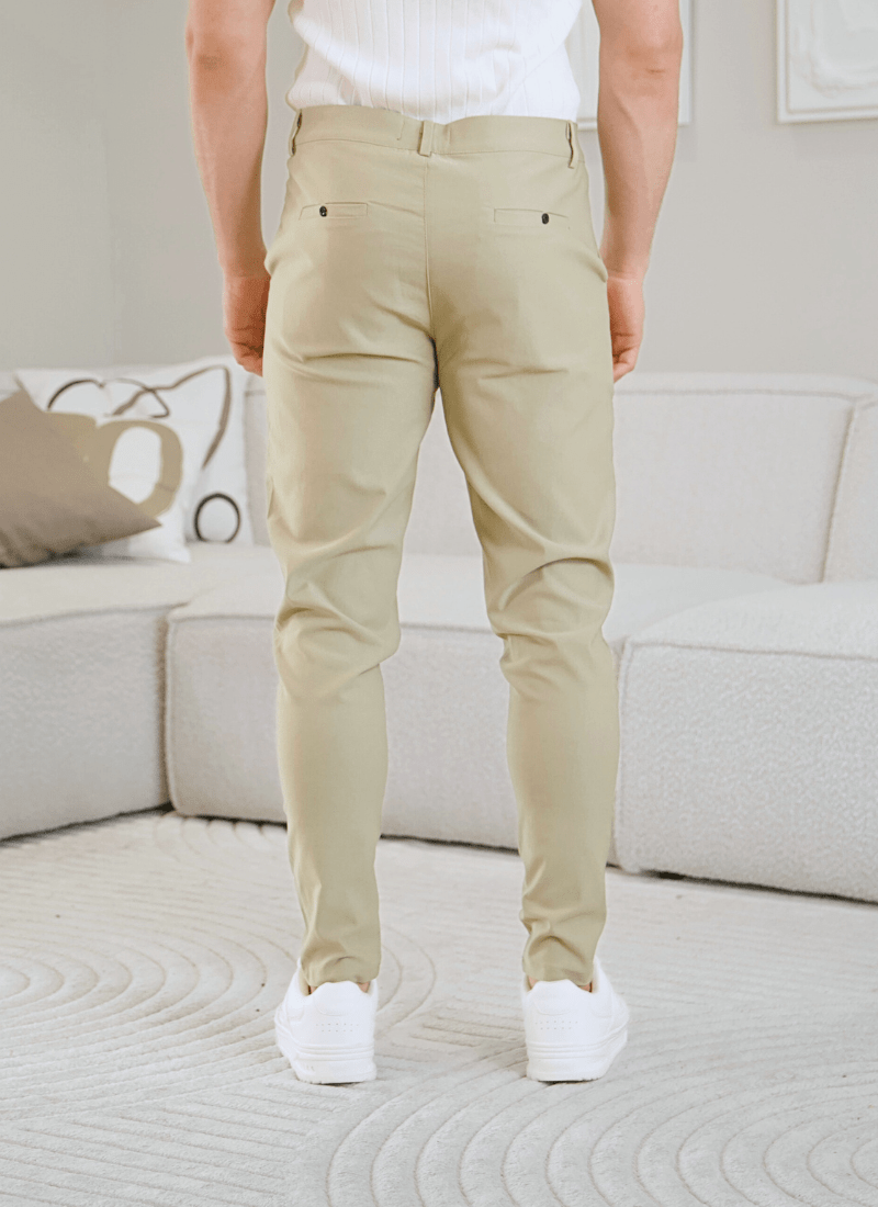 Light chinos