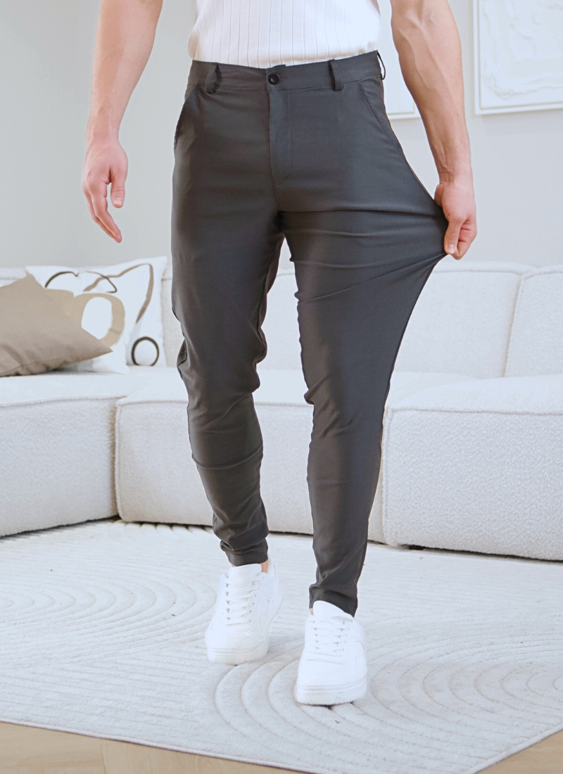 Light chinos