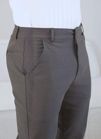 Light chinos