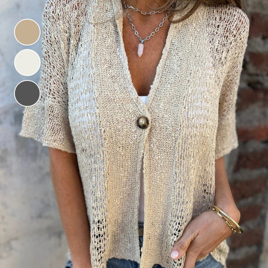 Ribbed Women’s Top with Button